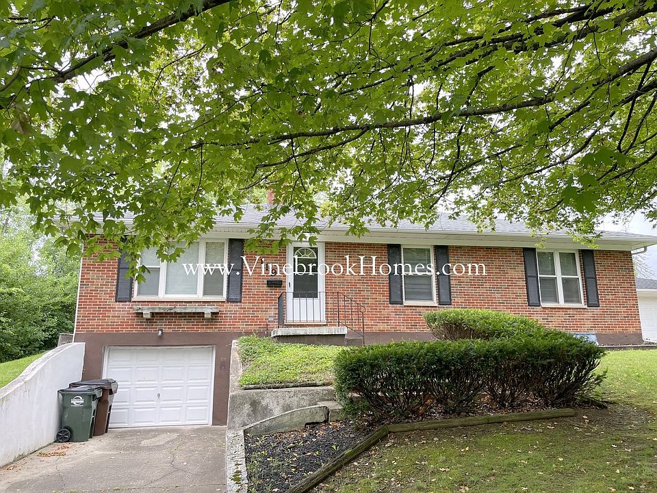 1st image of 119 Eastdale Dr