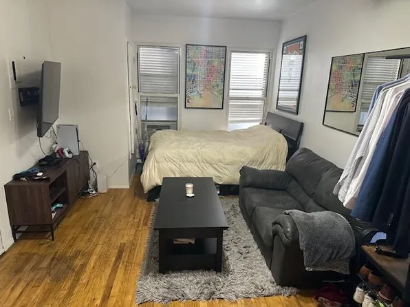 193 Hester Street image 1 of 5