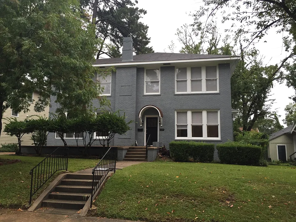 327 Atkins Ave