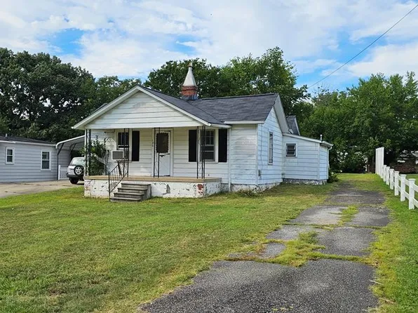 156 Garden Grove St, Danville, VA 24541