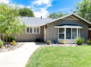 42506 55th St W, Lancaster, CA 93536