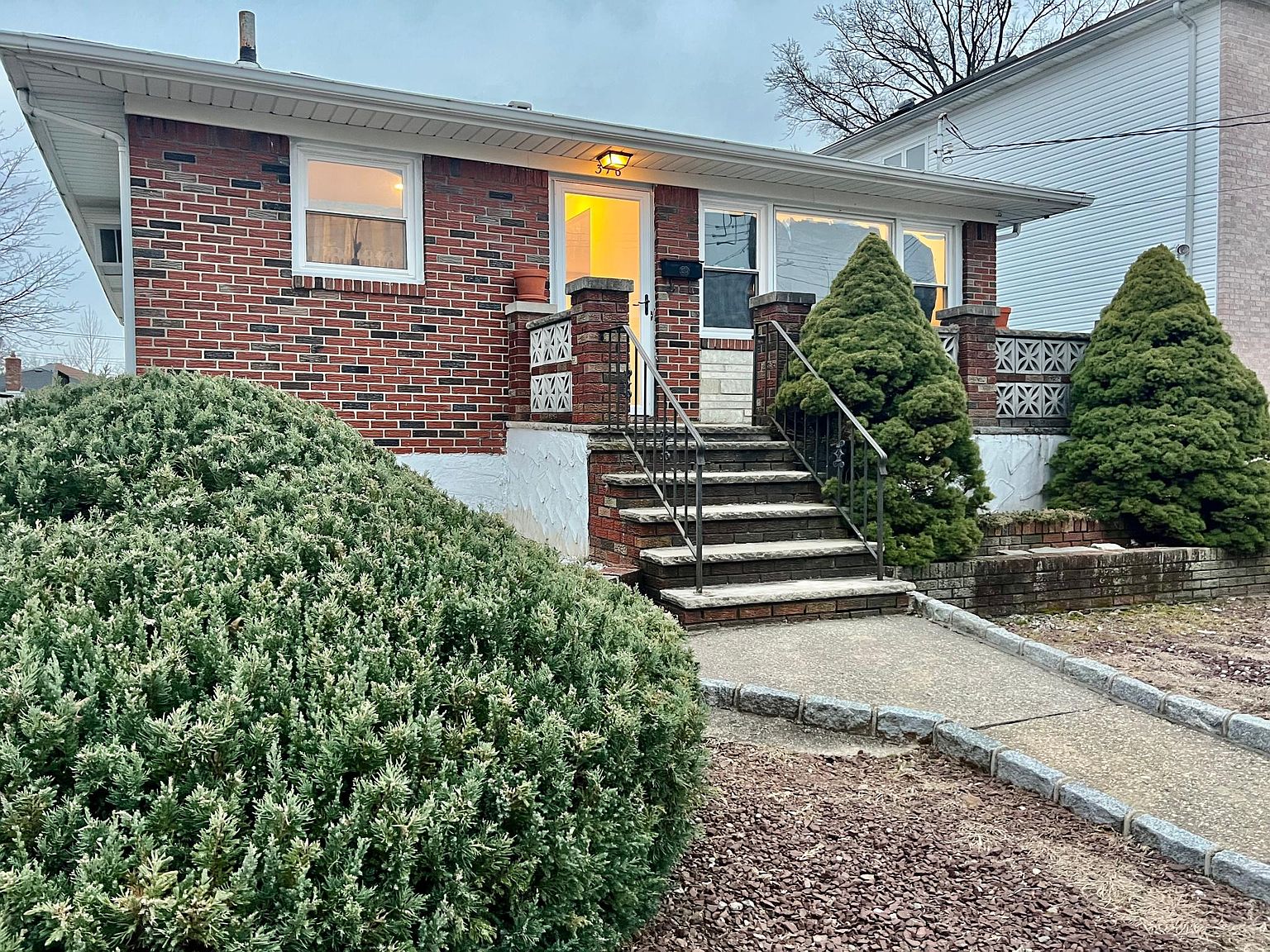 376 Liberty Ave, Staten Island, NY 10305 Zillow