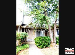 4077 N Course Dr, Charlotte, NC 28277