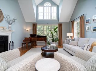 33 Old Field Hill Rd UNIT 12, Southbury, CT 06488