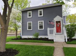 906 Cherry St, Wyandotte, MI 48192