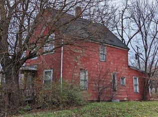 8918 Harris Ave, Cleveland, OH 44104