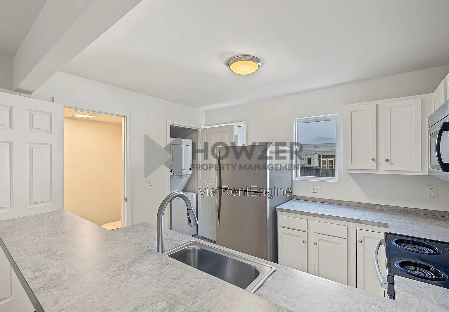 2 bed, 1.5 bath, 800 sqft, $2,600 — Photo 3