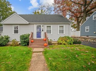 42 Fairmont Ave, Pawtucket, RI 02860