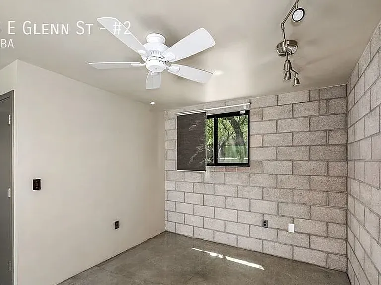 1218 E Glenn St #2 — Photo 9
