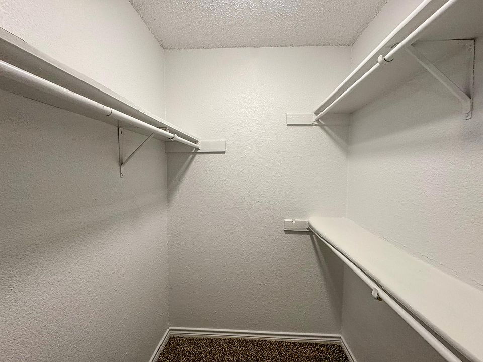 Spacious walk in closets