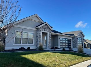 2319 Skyview Loop, Richland, WA 99352