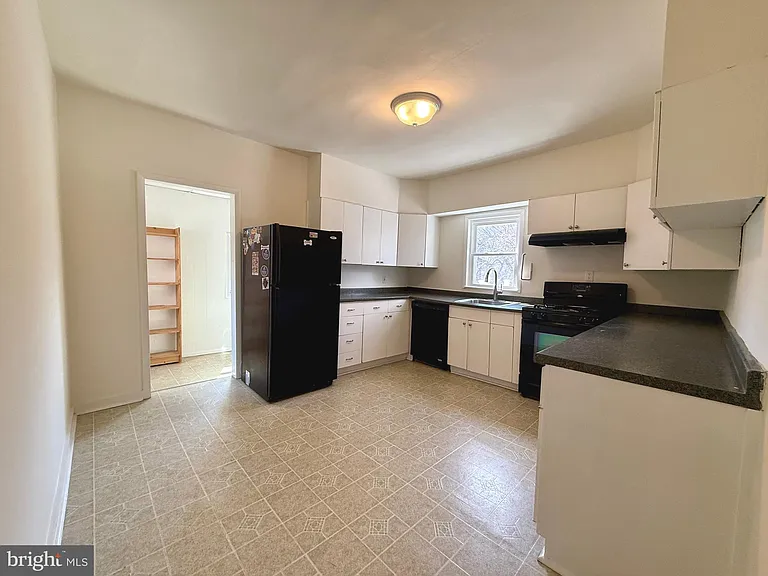 3632 Ash St — Photo 6