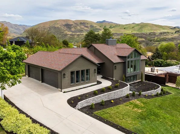 261 E Sandrun Rd, Salt Lake City, UT 84103