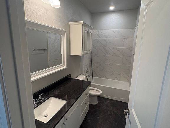 4th image of 7402 Jake St