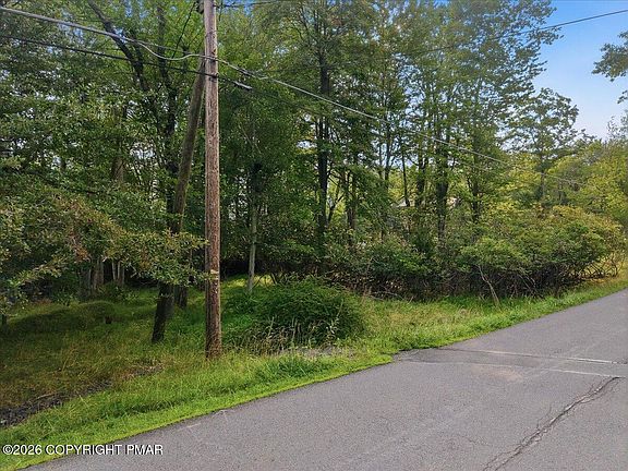 3rd image of LOT 39 Stillwater Dr
