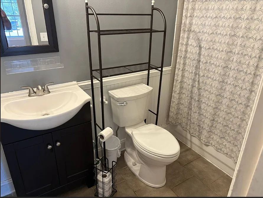 4 bed, 2000 sqft, $4,000 — Photo 3