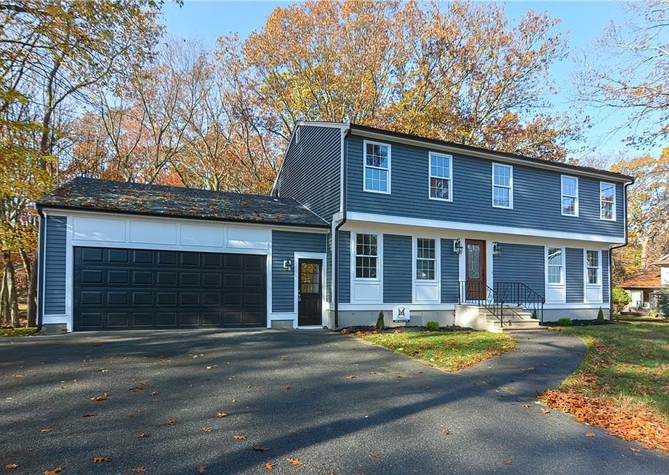 12 Carriage Dr, Lincoln, RI 02865 MLS 1323503 Zillow
