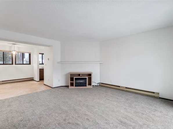 1451 1st Ave NE Unit 602, Salmon Arm, BC V1E 1N8