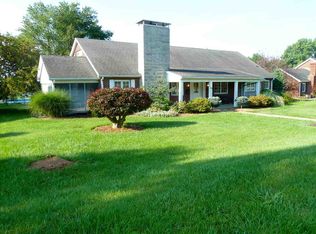 313 W 15th St, Jasper, IN 47546
