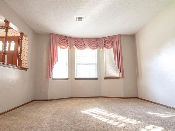 2nd image of 6424 S Harvey Pl