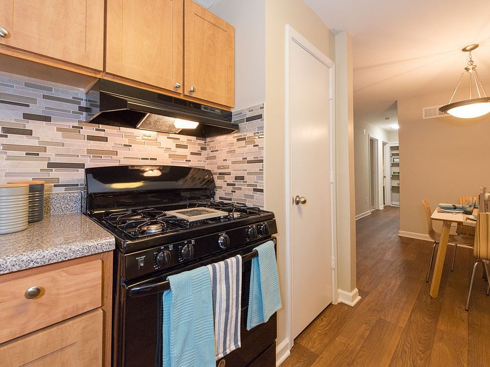 1st image of 1717 Waterfall Village Dr SE #1750E