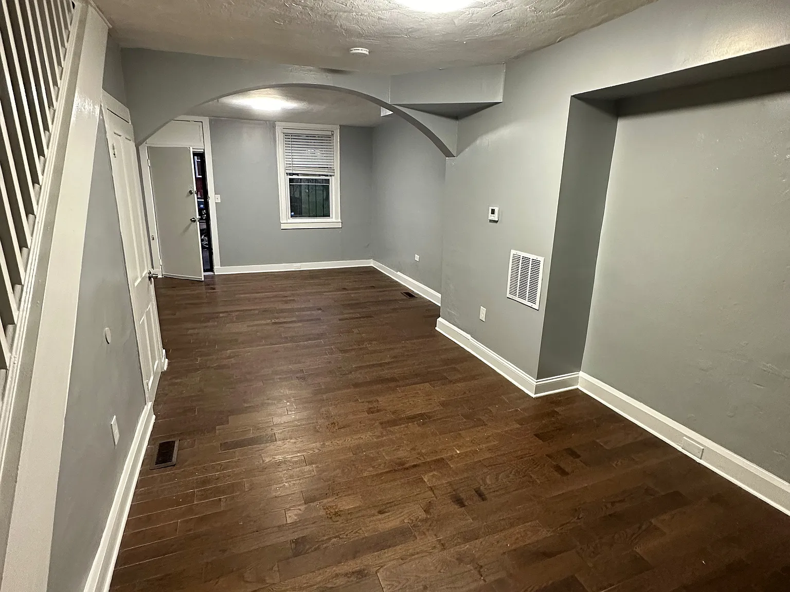 2 bed, 1.0 bath, $1,650 — Photo 2
