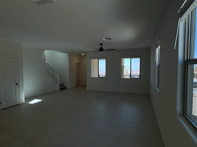 92 Hornbeck Ln — Photo 13
