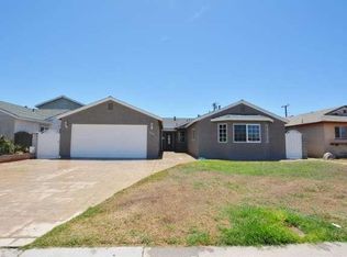 614 E Olive St, Oxnard, CA 93033