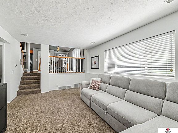 4th image of 6129 N 147th Ave