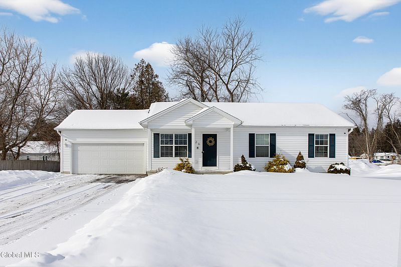 3rd image of 26 Holden Avenue