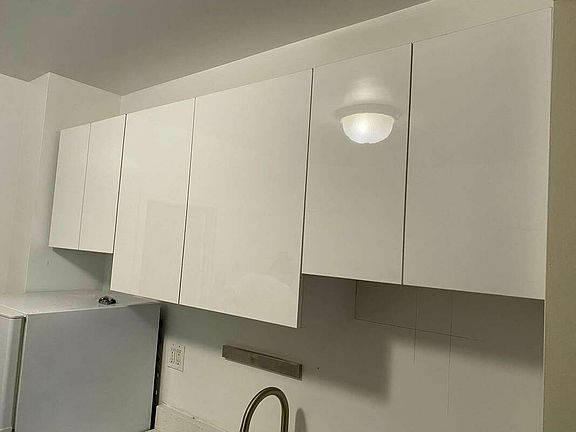 5th image of 339 E 81st St APT 4B