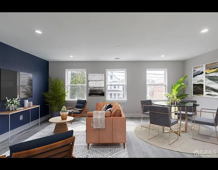 75 Plum St #2 — Photo 3