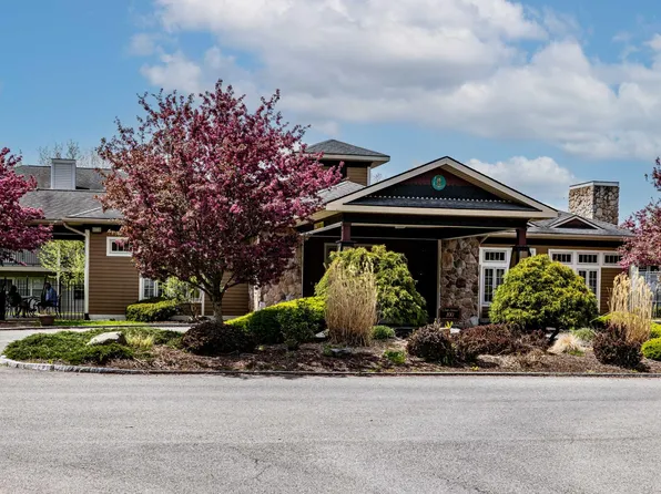 Suburban Park Apartments