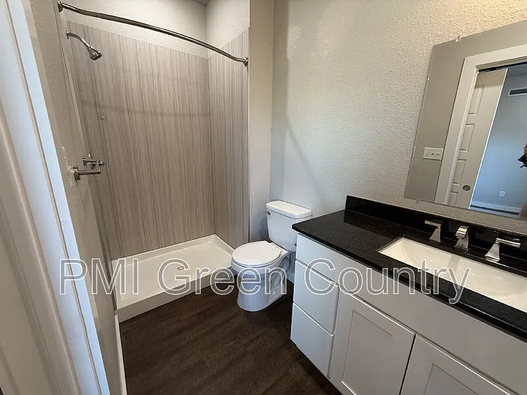 13513 S Mingo Rd #7 — Photo 20