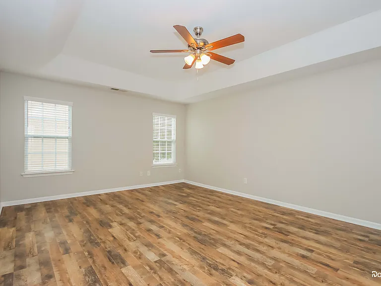 2218 Taras Trace Dr — Photo 8