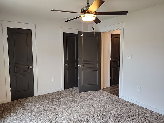 4th image of 4211 San Jacinto St APT 212