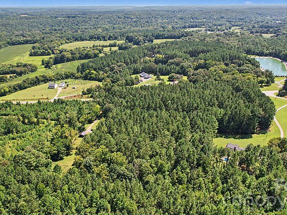 3rd image of 9575 State Highway 49 N