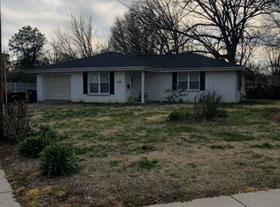 2202 E Iowa St, Evansville, IN 47711