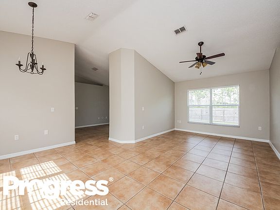 5th image of 761 Paris Dr
