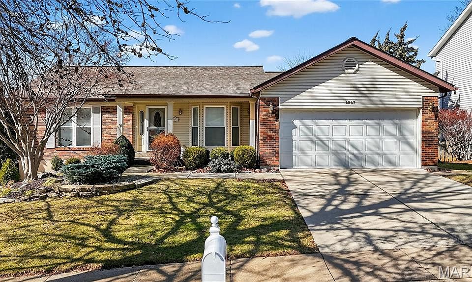 1st image of 4847 Lowndes Dr