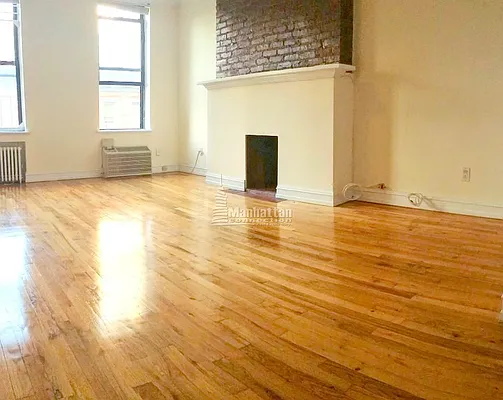 Rented by Manhattan Connection | media 15