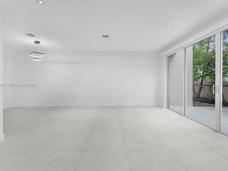 21391 Marina Cove Cir #14-K — Photo 16