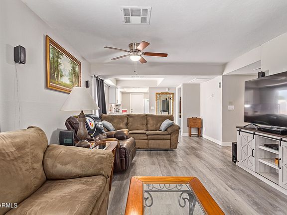 3rd image of 15844 N 26TH Avenue