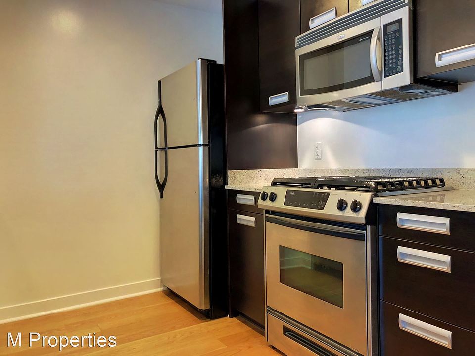 1st image of 300 Berry St Unit 722