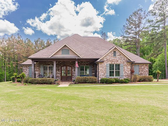 2nd image of 517 Viewpointe Way