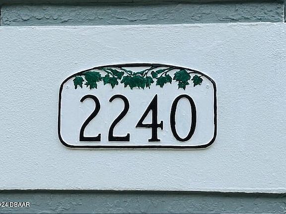 3rd image of 2240 Sierra Dr