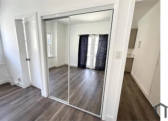 1316 S Mariposa Ave #101 — Photo 9