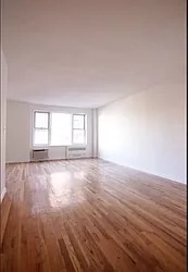 Rented by KNOCKKNOCK LLC