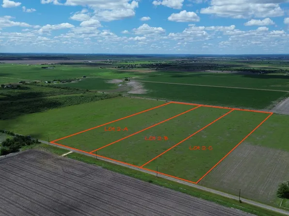233 COUNTY ROAD 5717 LOT 2-C, Natalia, TX 78059