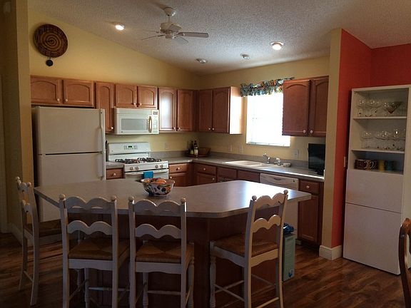 4th image of 328 Olanta Drive